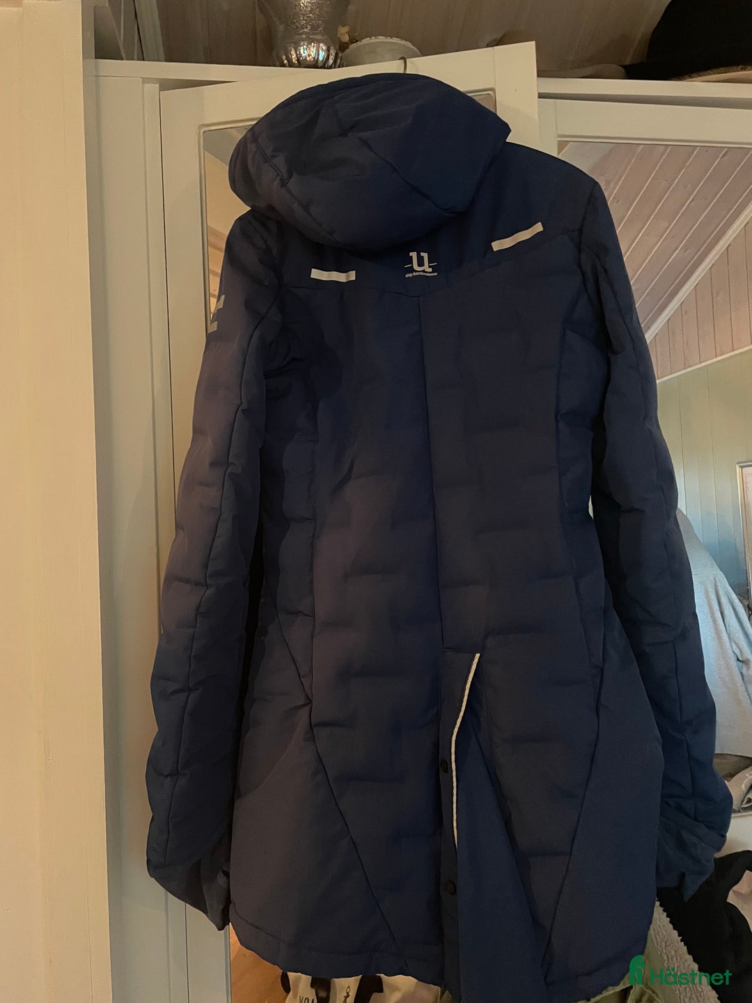 Jackor & Kavajer ryttarutrustning till salu: Fin uhip-jacka till salu🌟 i Hammarö - Annons 2