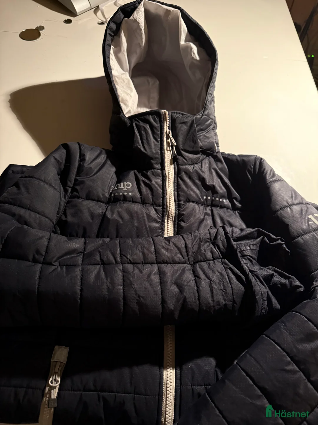 Jackor & Kavajer ryttarutrustning till salu: Uhip Ridkappa stl 140 - Annons 1