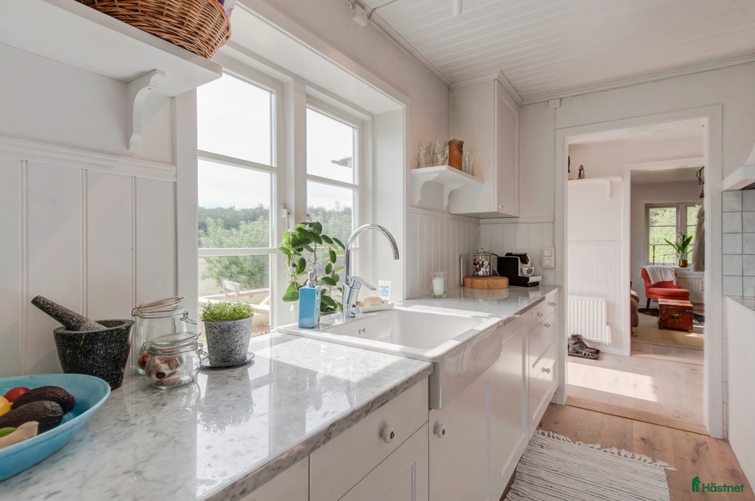  hästgårdar till salu: Charmigt stall i lantlig idyll, vackert renoverat! i Edsbro - Annons 36