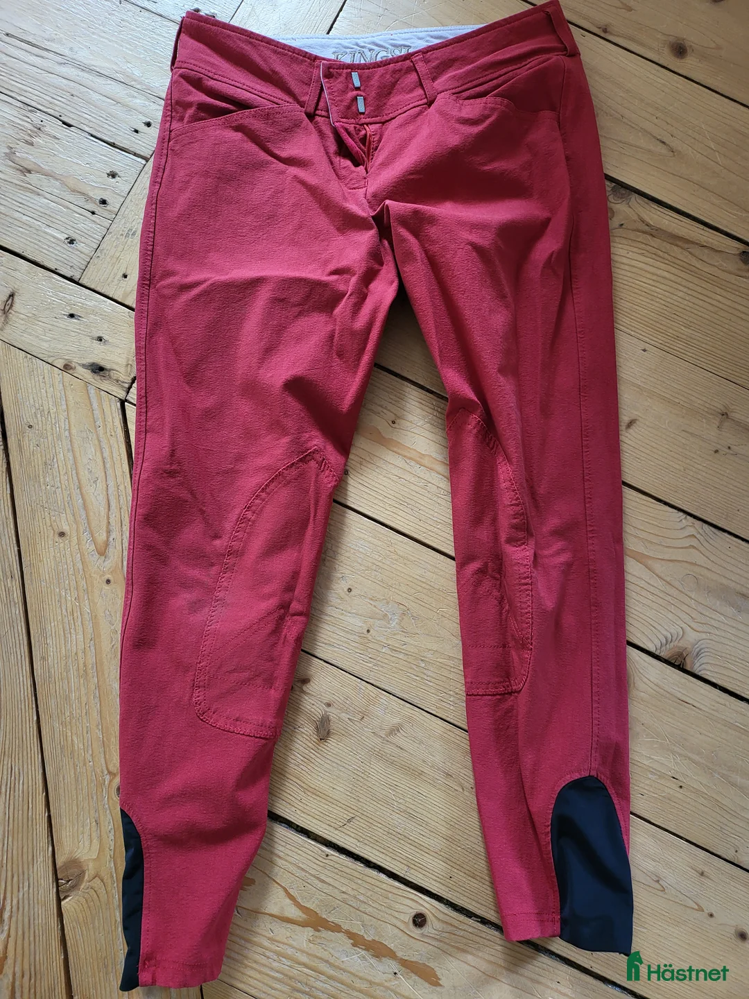 Ridbyxor ryttarutrustning till salu: Röda Kingsland ridbyxor  - Annons 1