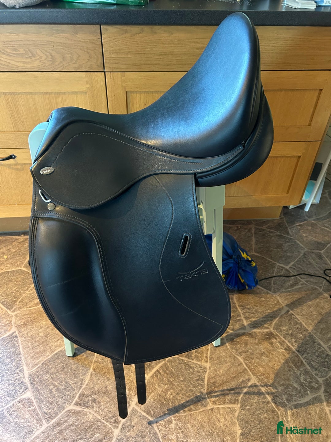 Sadlar hästutrustning till salu: Tekna S-line dressyrsadel i Tollarp - Annons 1