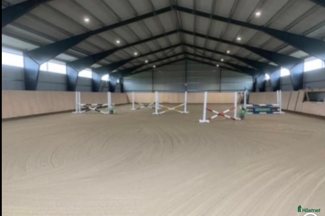  stallplats finnes: Stallplats i Köping - Annons 2