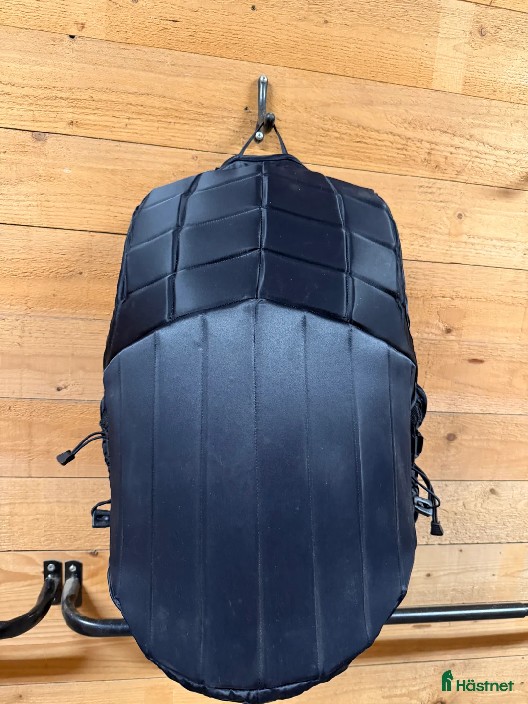 Säkerhetsvästar ryttarutrustning till salu: Racesafe väst i Töreboda - Annons 2