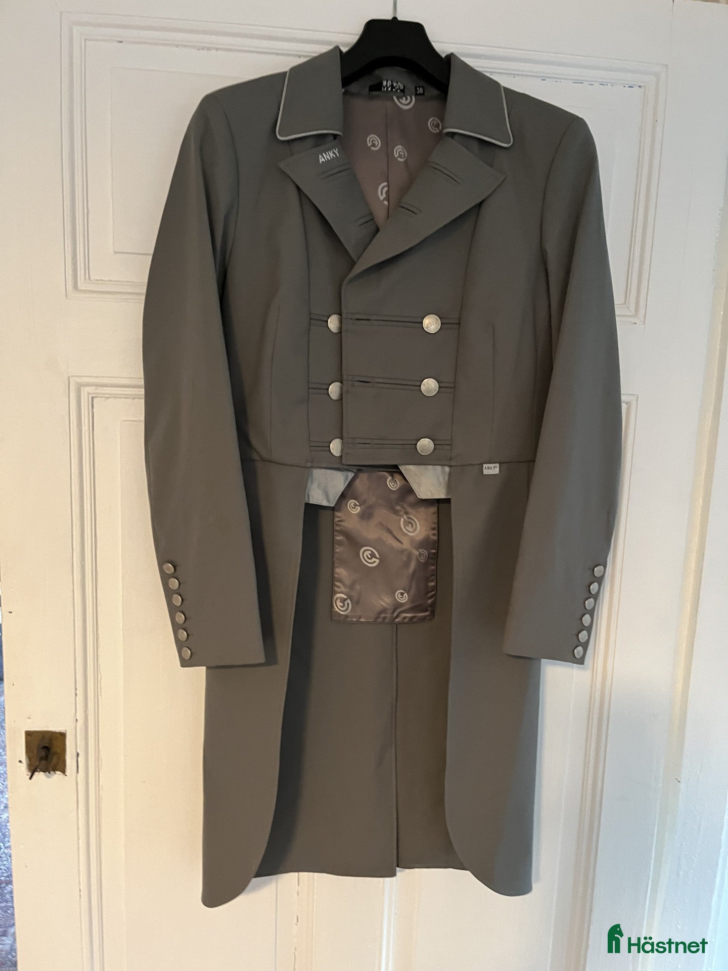 Övrig Ryttarutrustning ryttarutrustning till salu: Tävlingskläder i Vallentuna - Annons 24