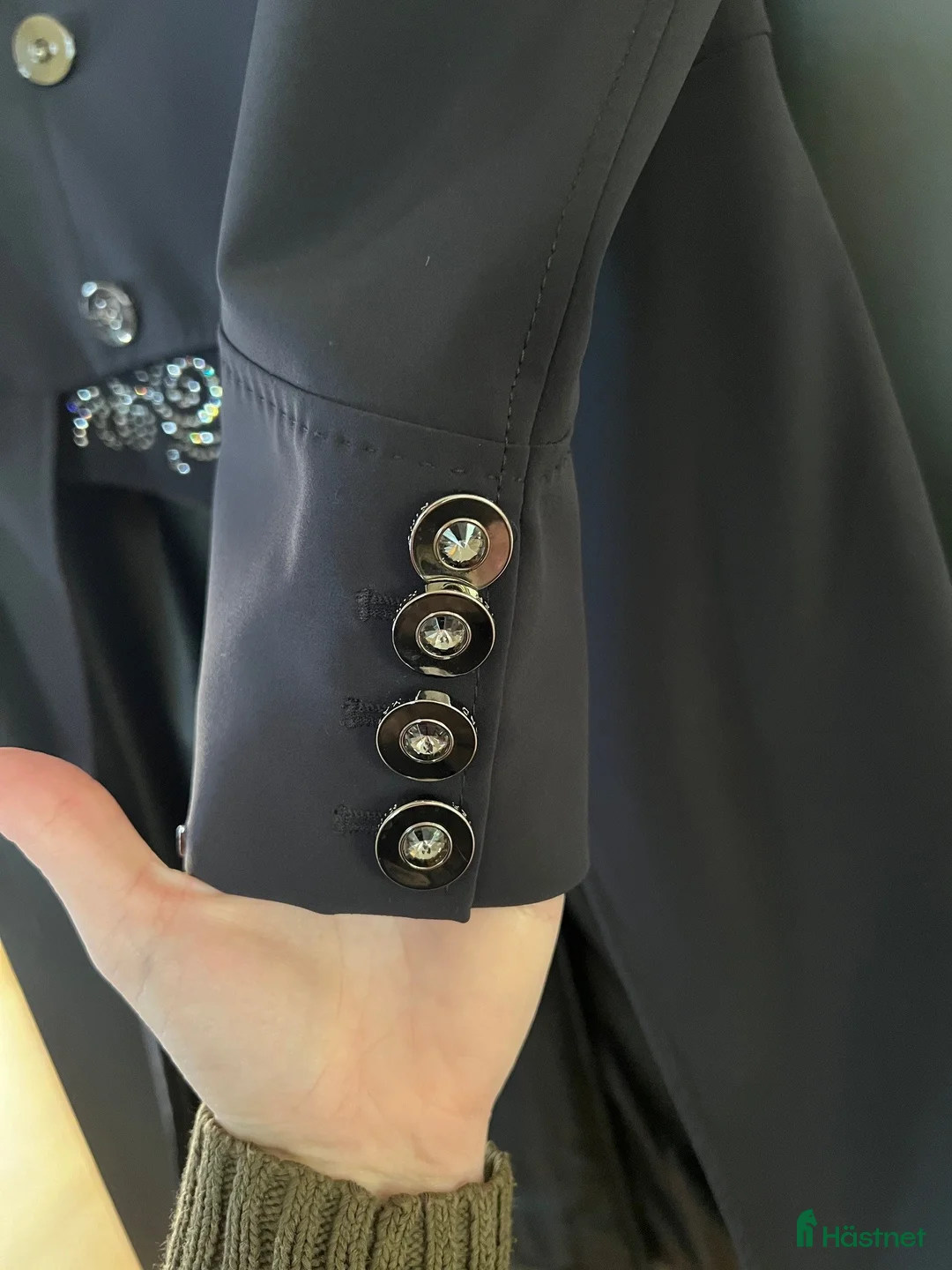 Jackor & Kavajer ryttarutrustning till salu: Kingsland frack Devica Master stl 36 i Kungsbacka - Annons 3