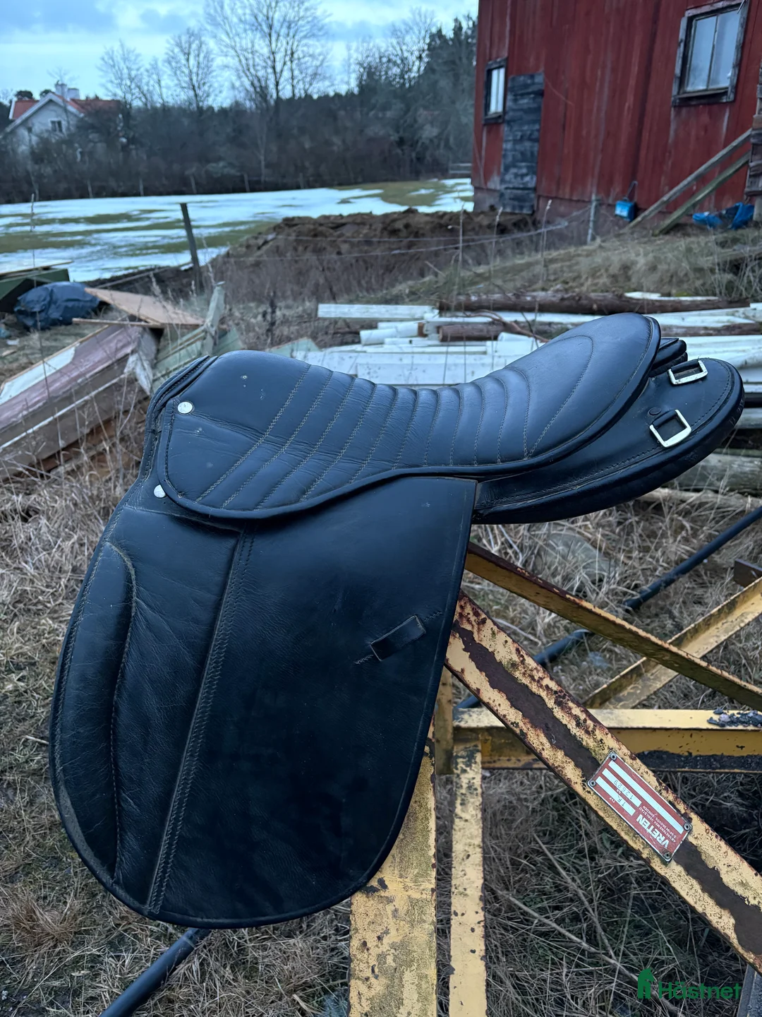 Sadlar hästutrustning till salu: Islandssadel  - Annons 1
