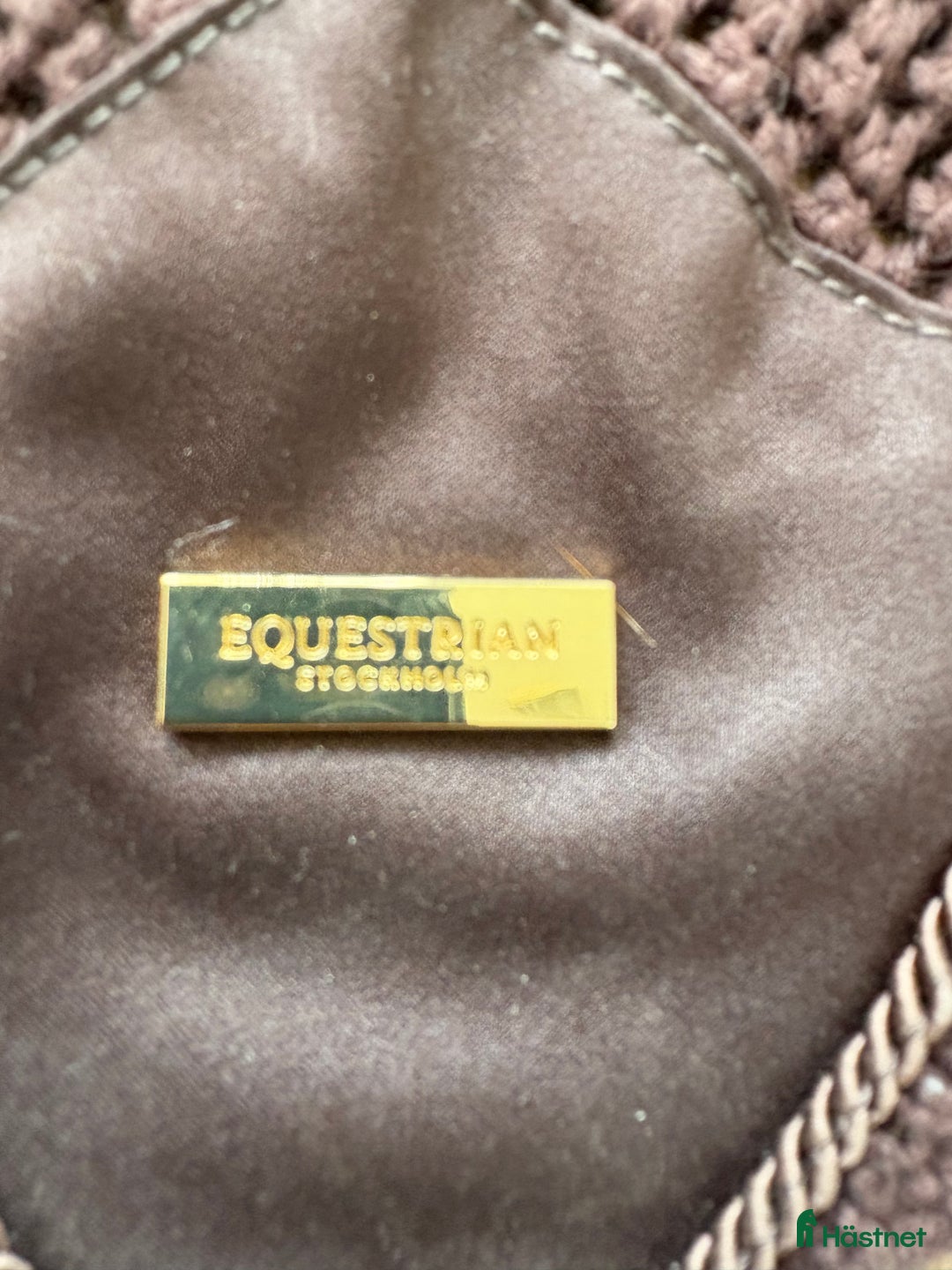 Övrig Hästutrustning hästutrustning till salu: Brun vadderad flughuva i Karlstad - Annons 4