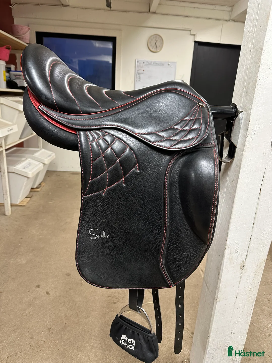 Sadlar hästutrustning till salu: Taur Spider i Örebro - Annons 2