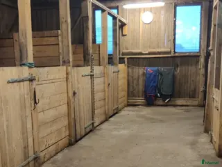 stallplats Stallplatser uthyres i Broddetorp - Annons 4