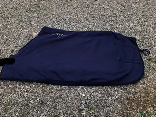 Täcken hästutrustning Fint stalltäcke i Kalix - Annons 3