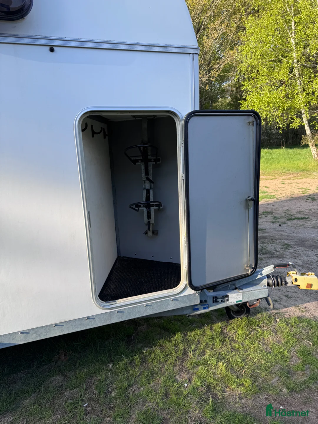 Hästtransporter  fordon & transport till salu: Thule Royal 200 XT - Annons 14