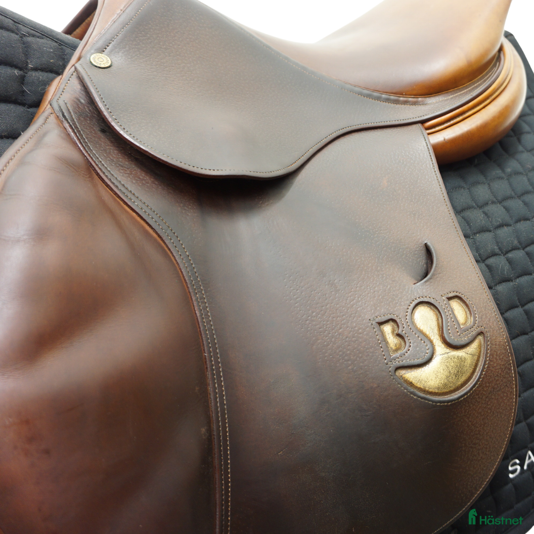 Sadlar hästutrustning till salu: Bruno Delgrange Partition 17" i Upplands Väsby - Annons 5