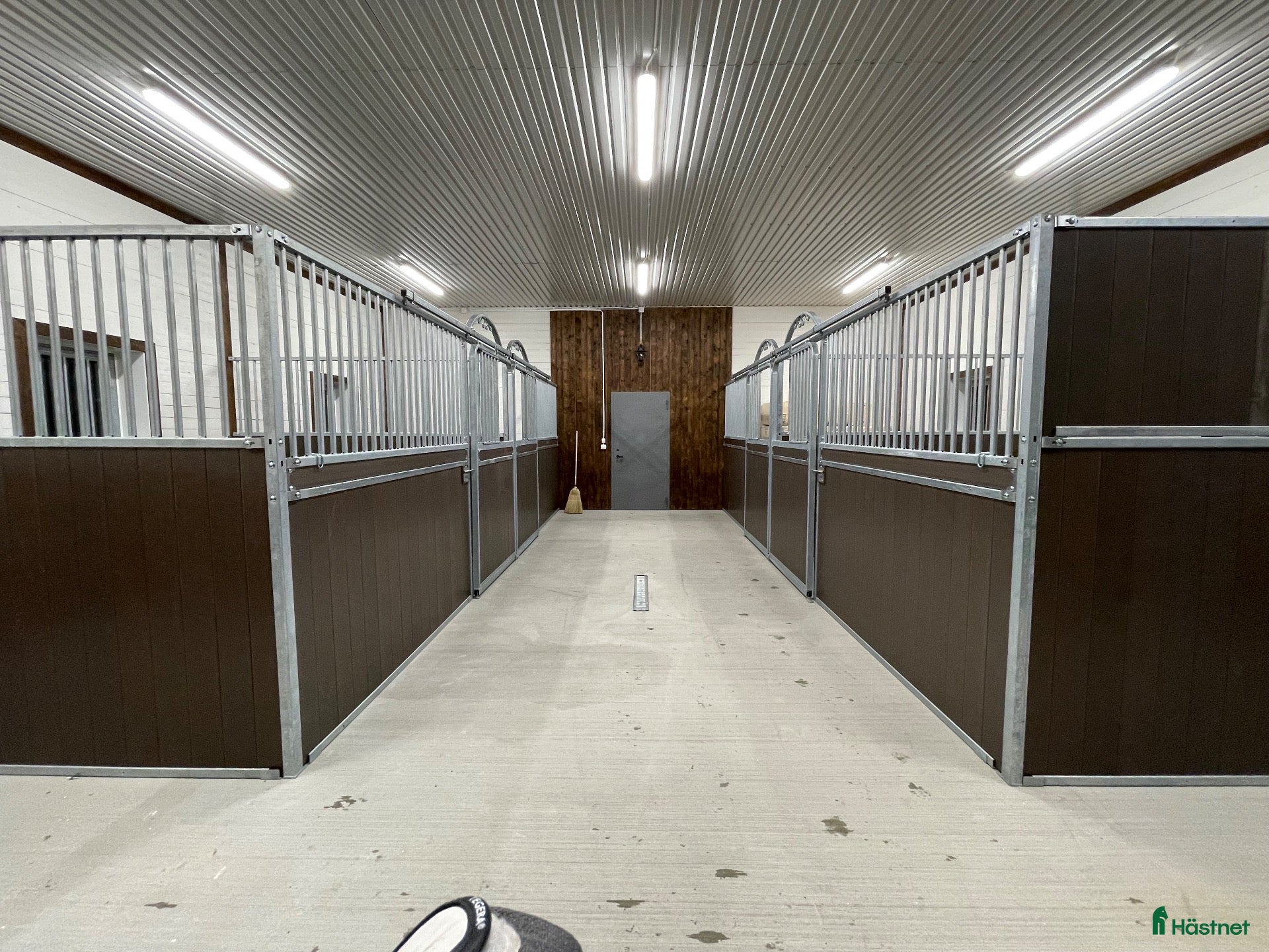 Stallinredning, stängsel & gård övrig utrustning till salu: Stallinredning från LRS - Annons 1