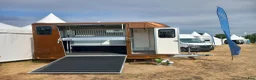 Hästtransporter  fordon & transport till salu: Dickenherr Stuteri med sadelkammare - Annons 2