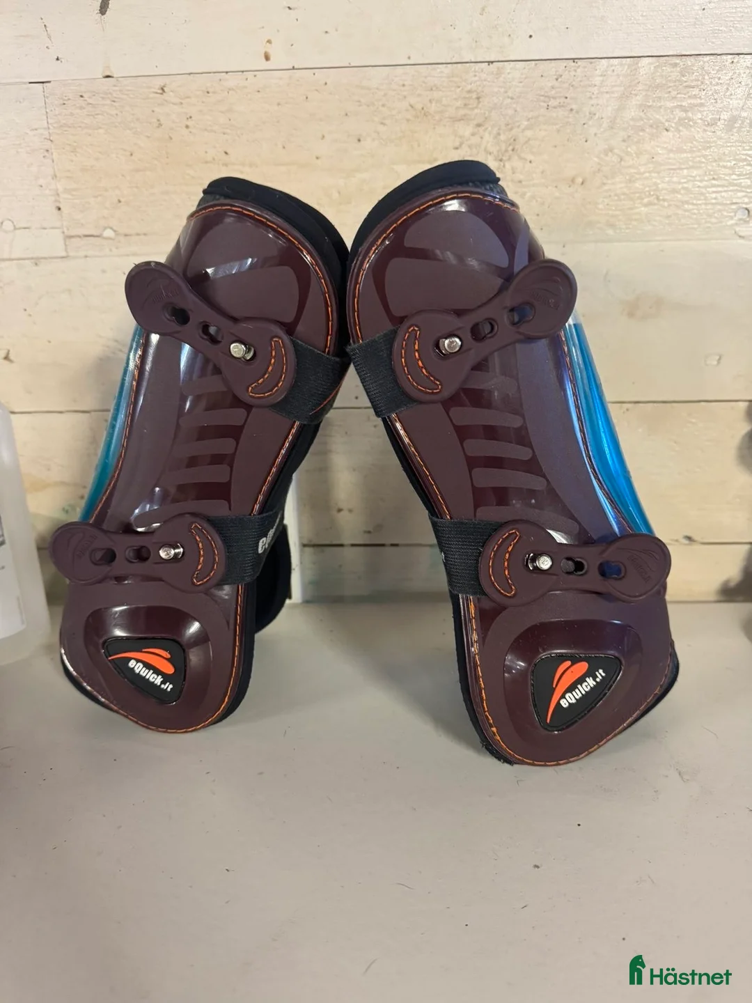 Benskydd hästutrustning till salu: Equick fram och bakbensskydd i Unnaryd - Annons 4