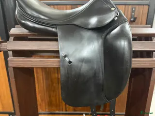 Sadlar hästutrustning Amerigo Vega flatback Dressyrsadel i Bålsta - Annons 7