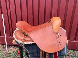 Sadlar hästutrustning till salu: Hektor westerntyp bladsadel 17 t i Nacka - Annons 2