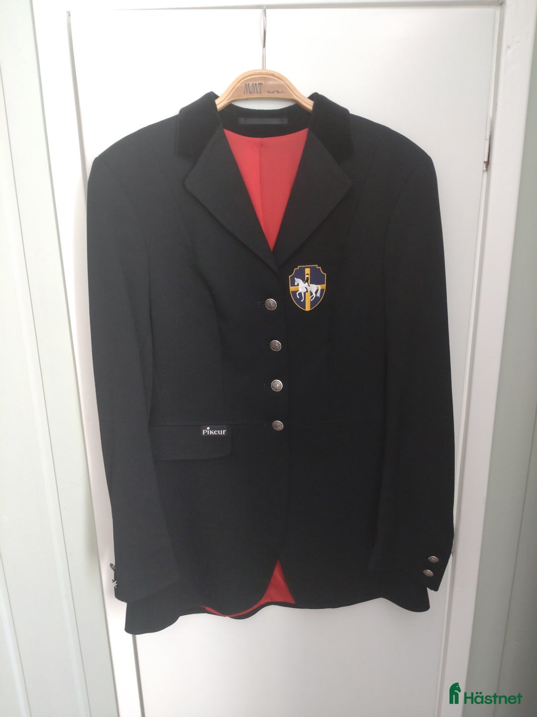 Jackor & Kavajer ryttarutrustning till salu: Tävlingskläder Storlek S, XS och 38 i Järna - Annons 8