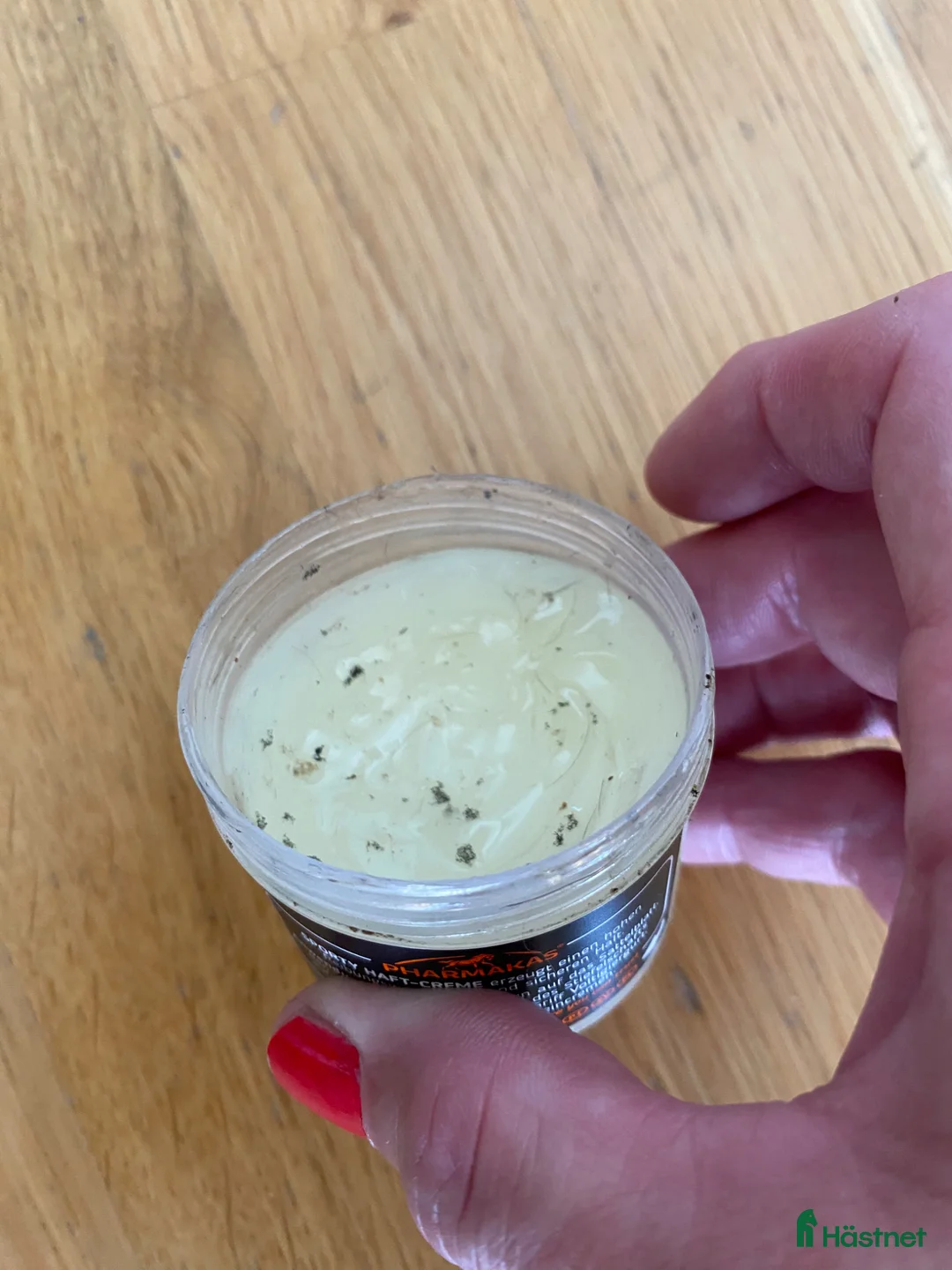 Övrig Hästutrustning hästutrustning till salu: Pharmakas creme för bättre grepp!  - Annons 2