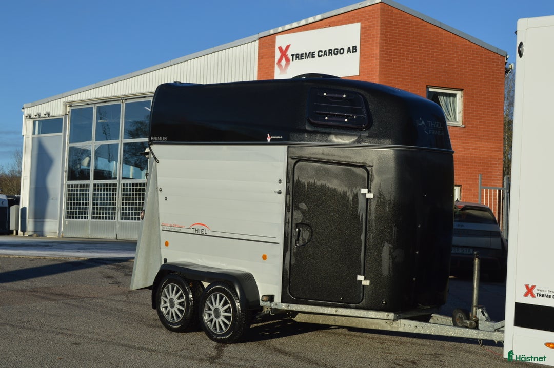 Hästtransporter  fordon & transport till salu: Thiel Primus Alu Sadelkammare Totalvikt 1500kg i Kvicksund - Annons 6
