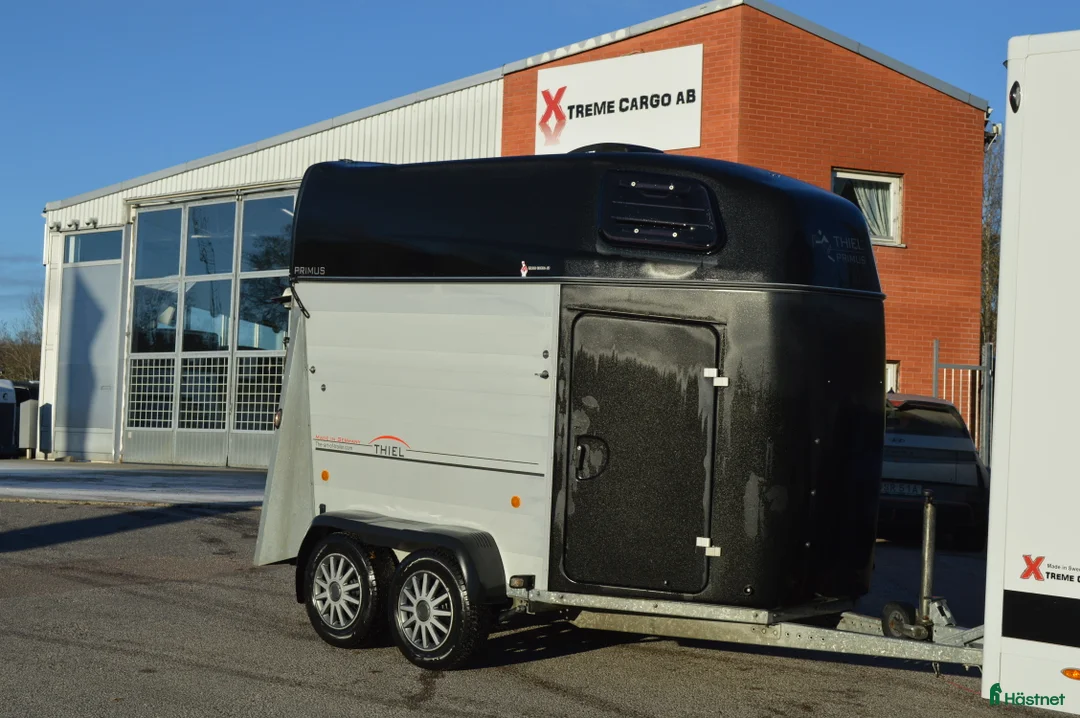 Hästtransporter  fordon & transport till salu: Thiel Primus Alu Sadelkammare Totalvikt 1500kg i Kvicksund - Annons 6