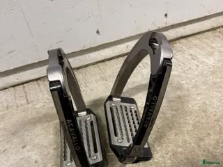 Stigbyglar hästutrustning Acavallo ALUPRO - Annons 1