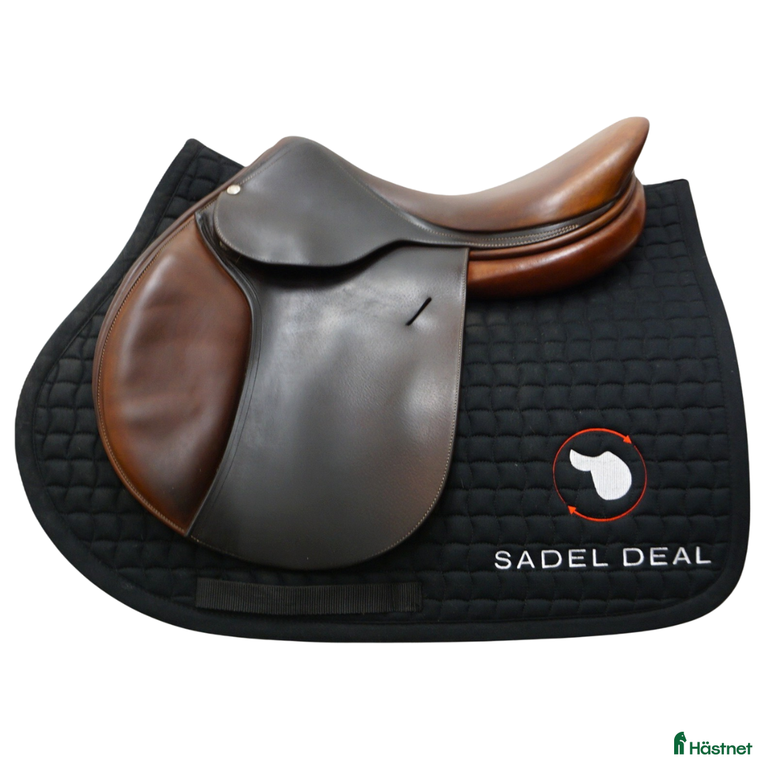 Sadlar hästutrustning till salu: Butet C 17" 1,5 kåpa  i Upplands Väsby - Annons 1