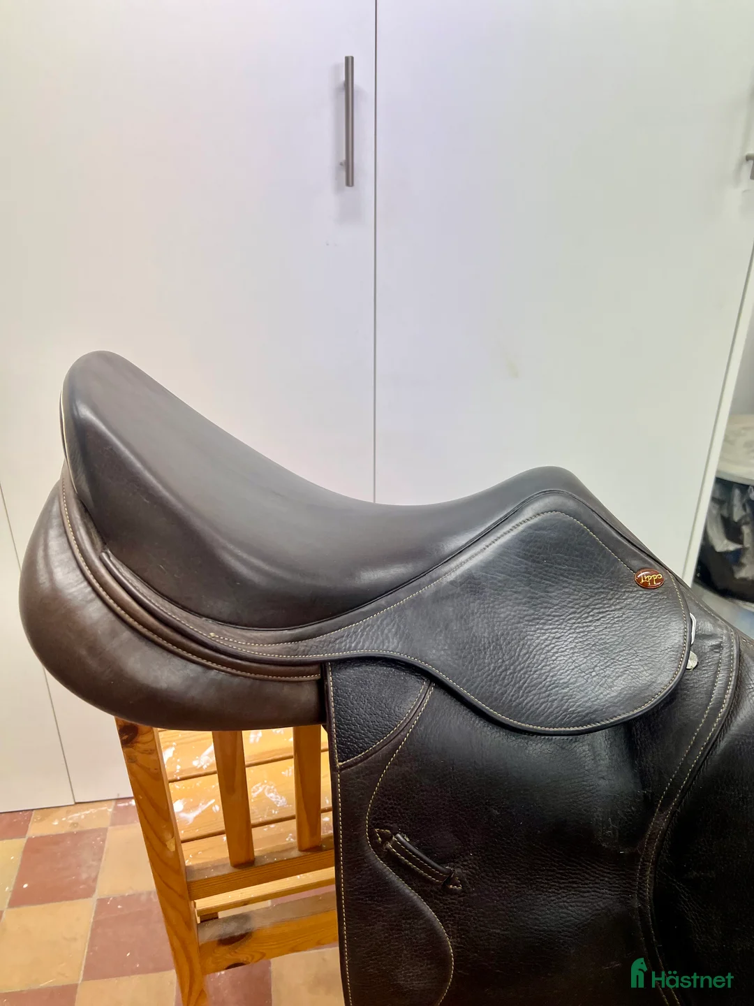 Sadlar hästutrustning till salu: Mörkbrun Lippo Allegria 17/N i Påarp - Annons 2