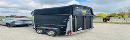 Hästtransporter  fordon & transport till salu: Thiel De Luxe (2014) i Billdal - Annons 1