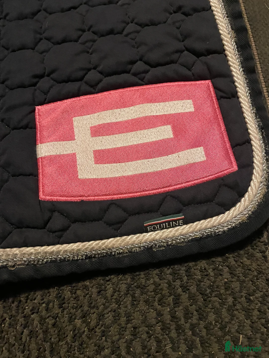 Schabrak & Vojlockar hästutrustning till salu: Equiline schabrak SÅLT - Annons 2