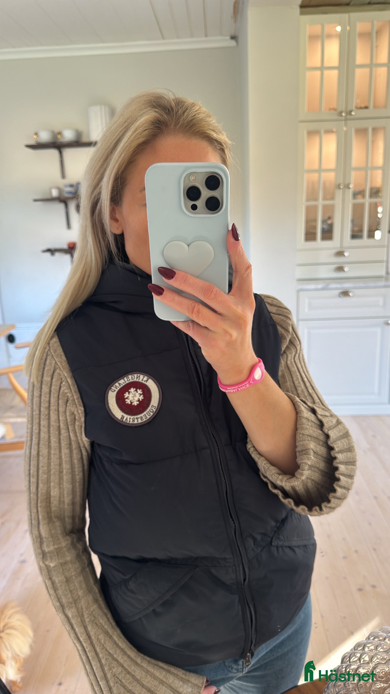 Övrigt Ridkläder ryttarutrustning till salu: Kingsland dunväst i Hjo - Annons 24