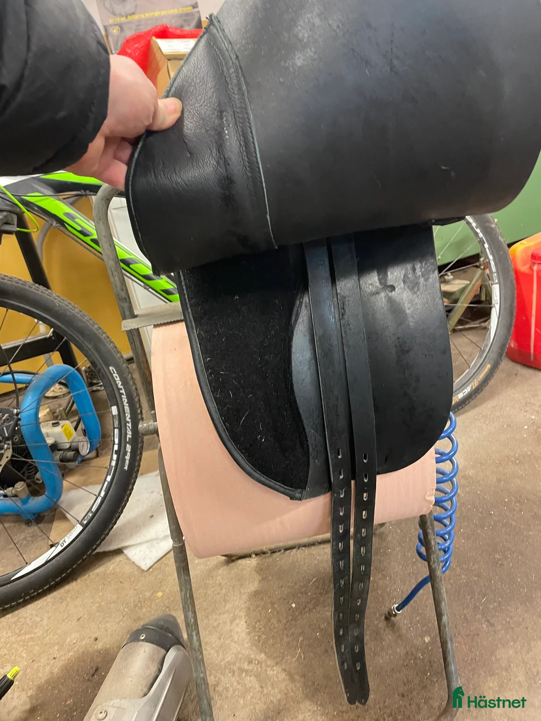 Sadlar hästutrustning till salu: Claridge house dressyrsadel i Storfors - Annons 4