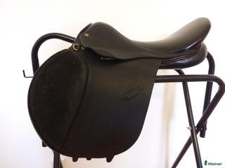 Sadlar hästutrustning till salu: Ruiz Diaz skön ponny sadel i Burseryd - Annons 16