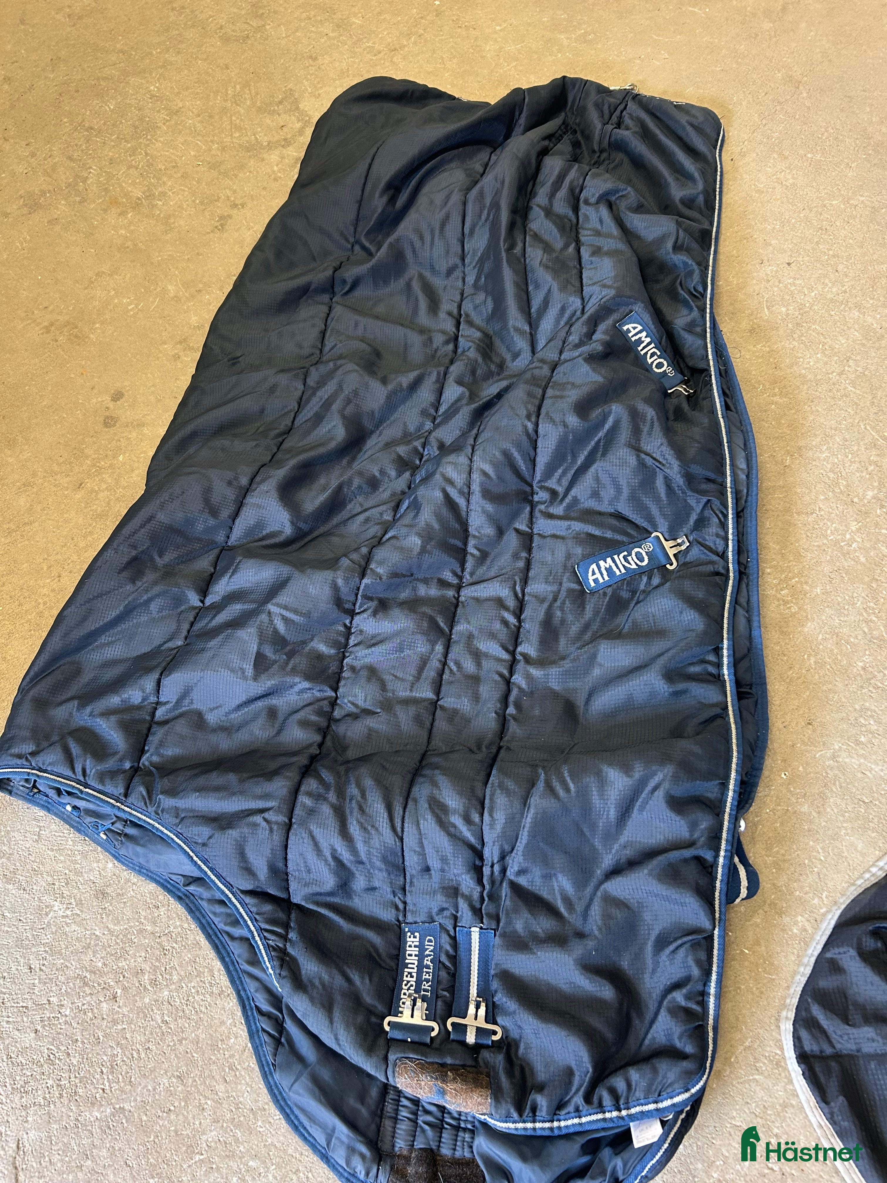 Täcken hästutrustning till salu: Horseware i Fjärås - Annons 9