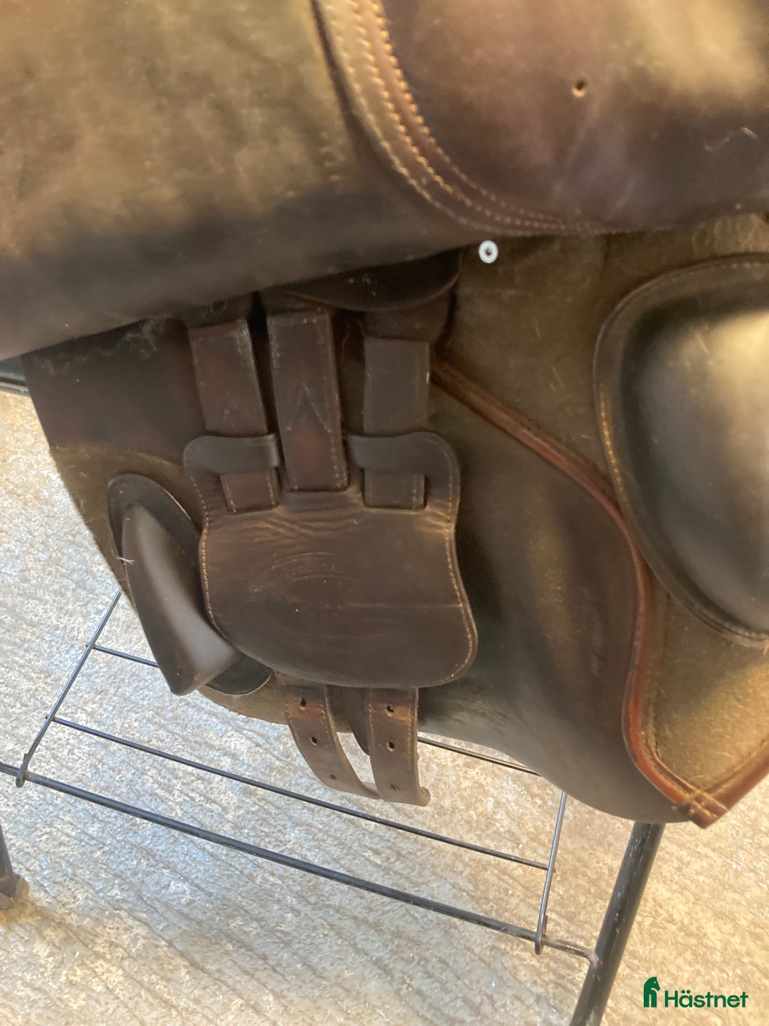 Sadlar hästutrustning till salu: Hoppsadel i Veberöd - Annons 4