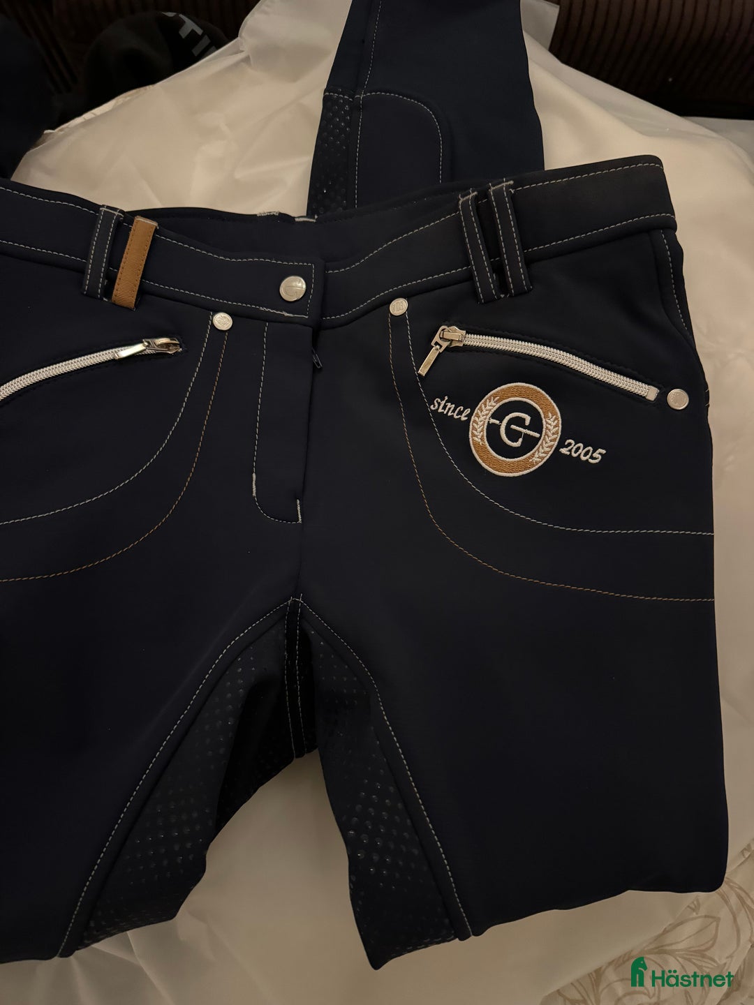 Ridbyxor ryttarutrustning till salu: Fodrade ridbyxor i Skövde - Annons 1