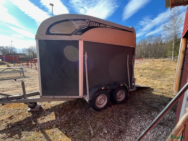 Hästtransporter  fordon & transport till salu: Hästtransport för b-kort - Annons 1