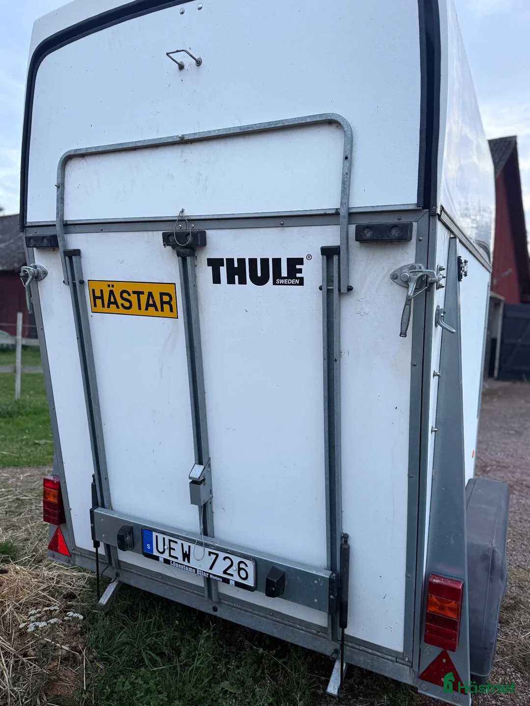 Hästtransporter  fordon & transport till salu: Välvårdad Thule  - Annons 2