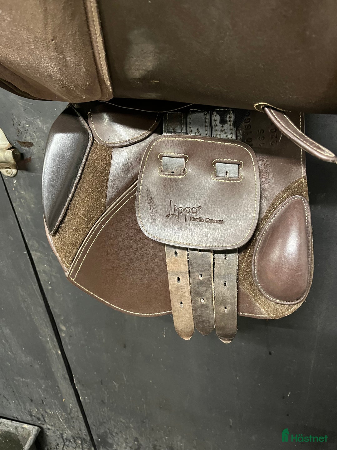 Sadlar hästutrustning till salu: Lippo Rivello Espanza 16,5 mw i Flyinge - Annons 3