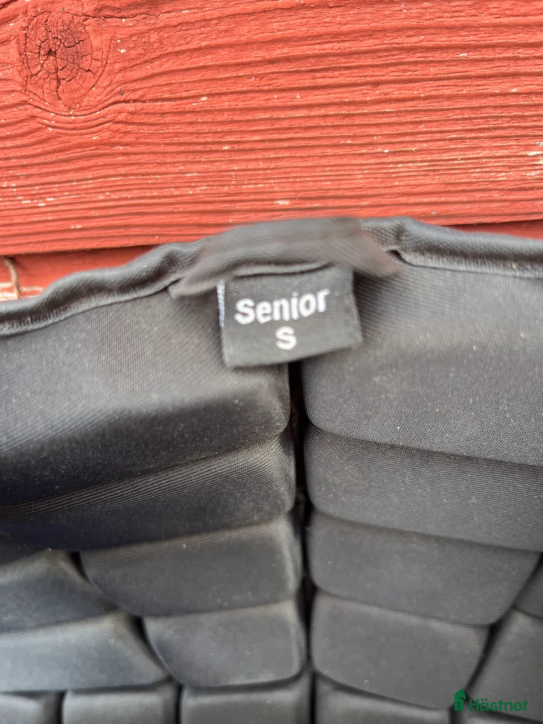 Säkerhetsvästar ryttarutrustning till salu: Ridväst  i Mariestad - Annons 2