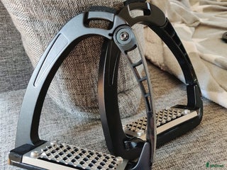 Övrig utrustning övrig utrustning till salu: Acavallo alupro dam storlek i Hestra - Annons 1