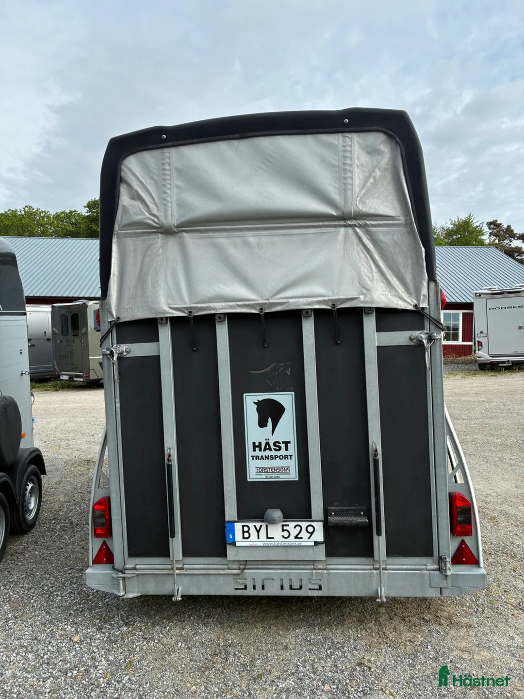 Hästtransporter  fordon & transport till salu: Sirius S75 2017 Sadelkammare - Annons 5
