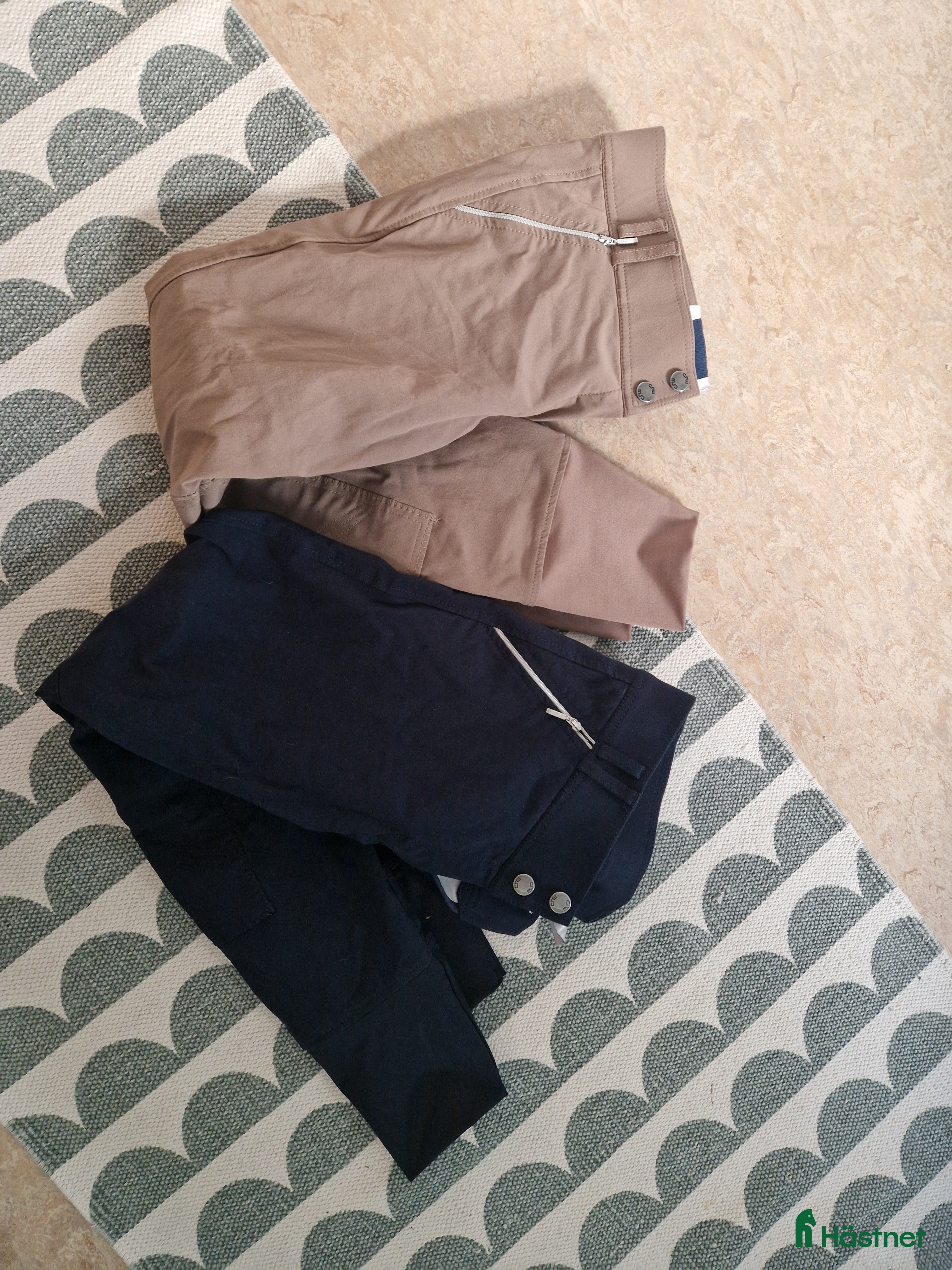 Ridbyxor ryttarutrustning till salu: Ridbyxor i Mantorp - Annons 21