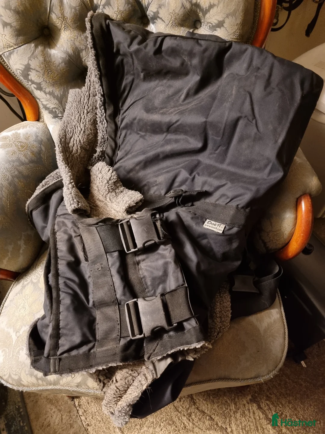 Täcken hästutrustning till salu: Boett Smedby Storlek 3 i Rö - Annons 1