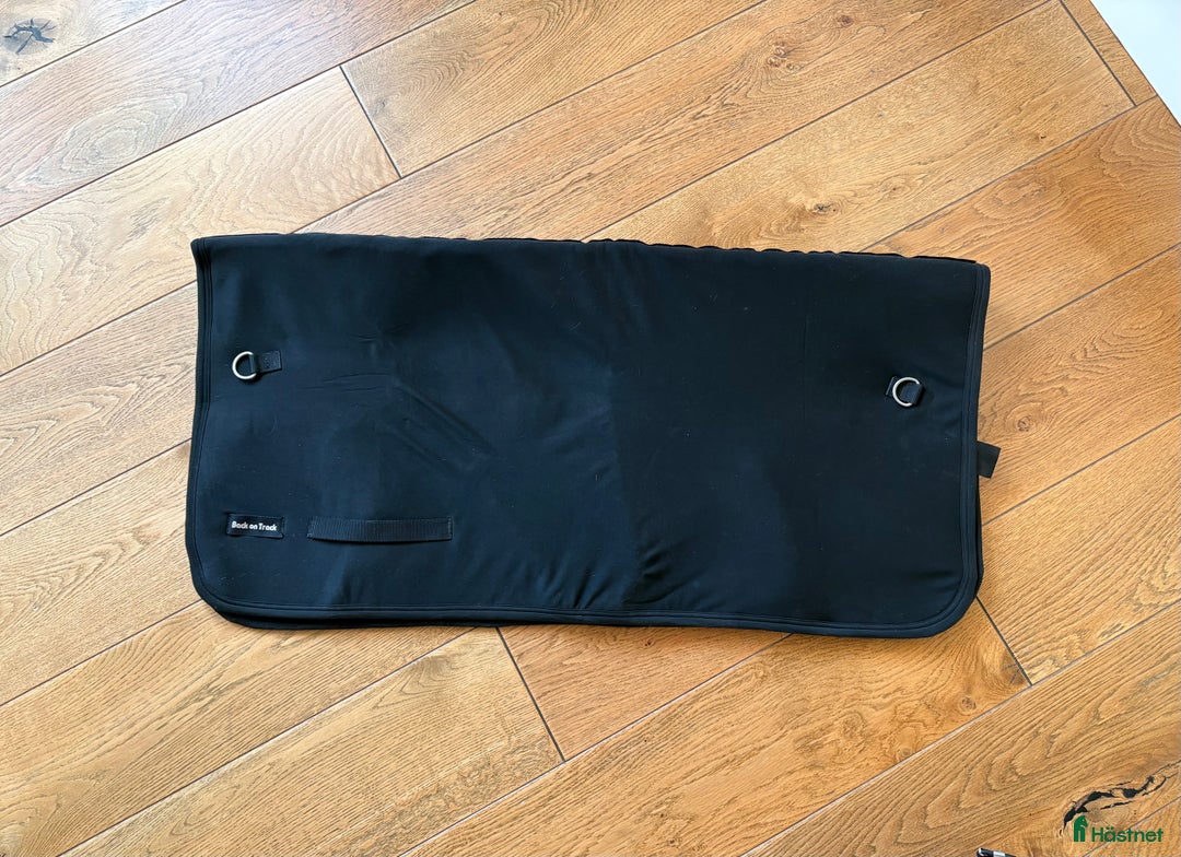 Övrig Hästutrustning hästutrustning till salu: Hästutrusting - Säljtråd i Klagshamn - Annons 1