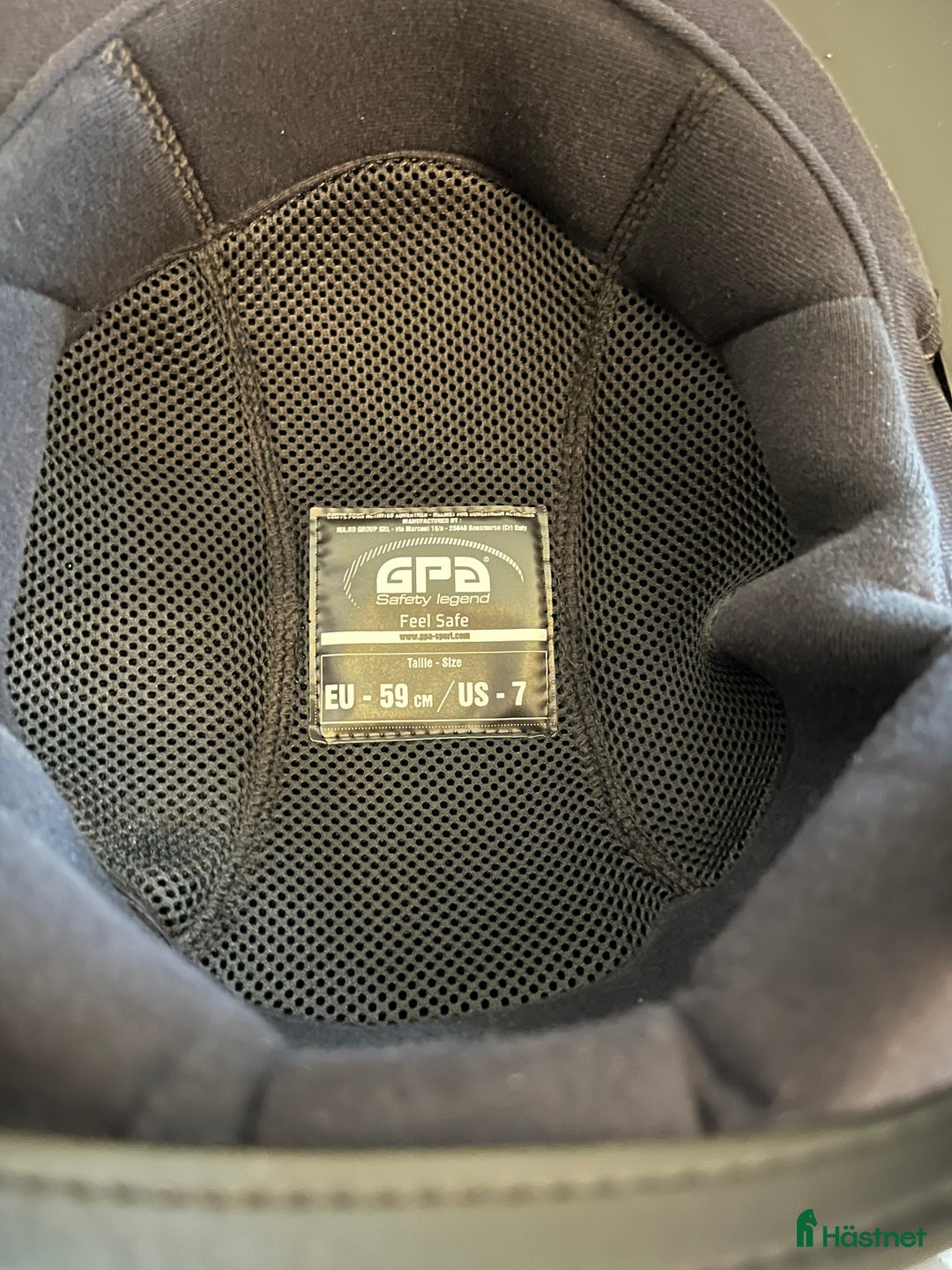 Hjälmar ryttarutrustning till salu: Helt ny Gpa hjälm i Munka-ljungby - Annons 5