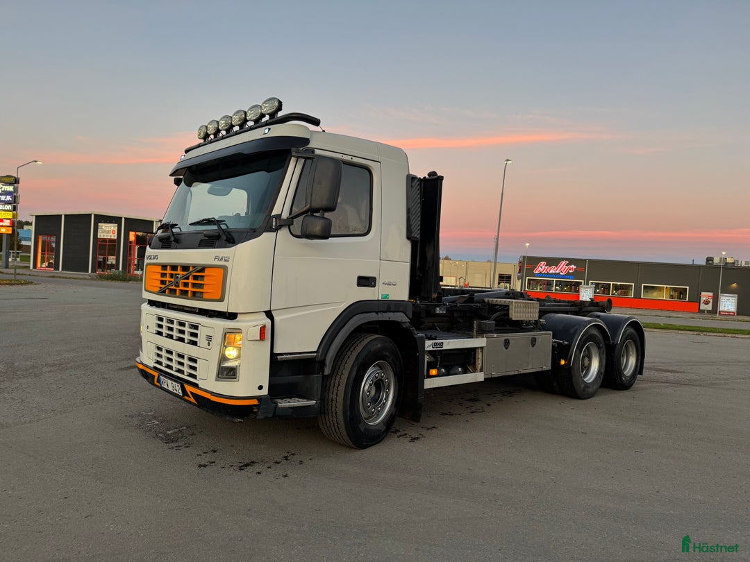 Övrigt fordon & transport till salu: Lastväxlare Volvo FM 12 420 Lågmilare i Frövi - Annons 1