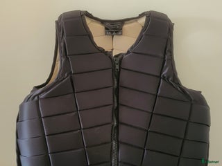 Säkerhetsvästar ryttarutrustning till salu: RaceSafe - RS2010, L/Reg i Skövde - Annons 12