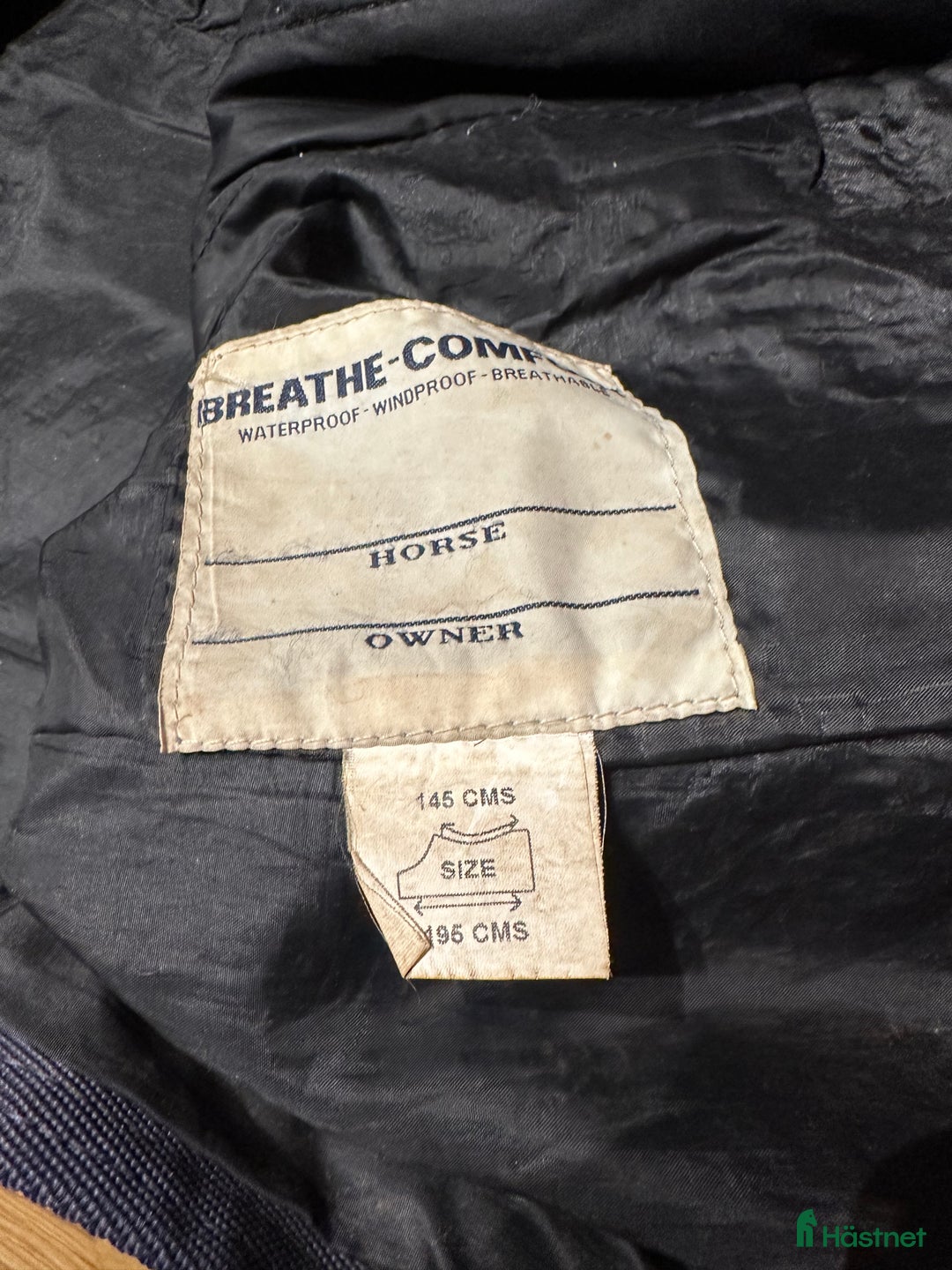 Täcken hästutrustning till salu: Utetäcke m.hals 200g i Perstorp - Annons 3