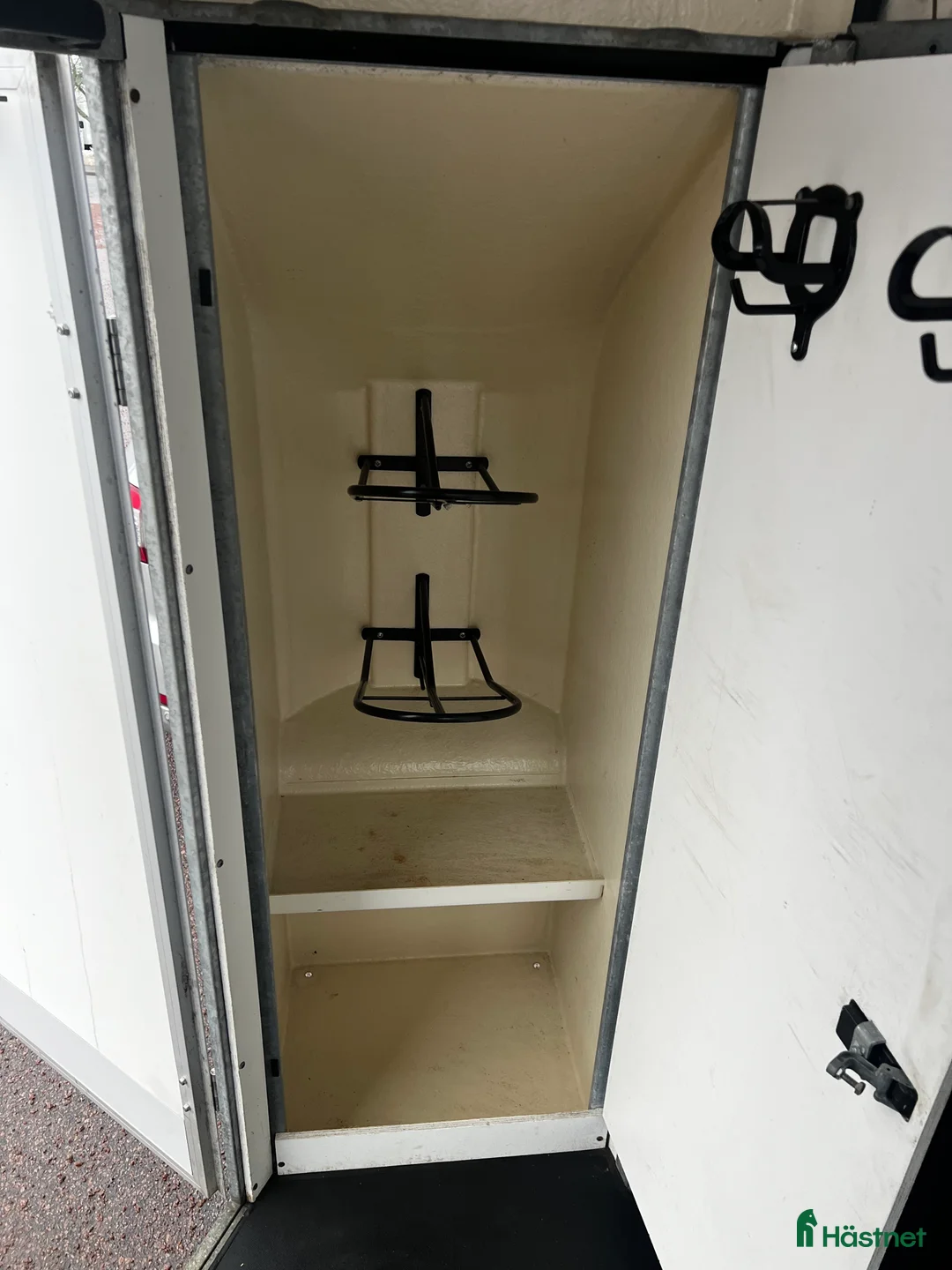 Hästtransporter  fordon & transport till salu: Thule Safir frontutlast  - Annons 7